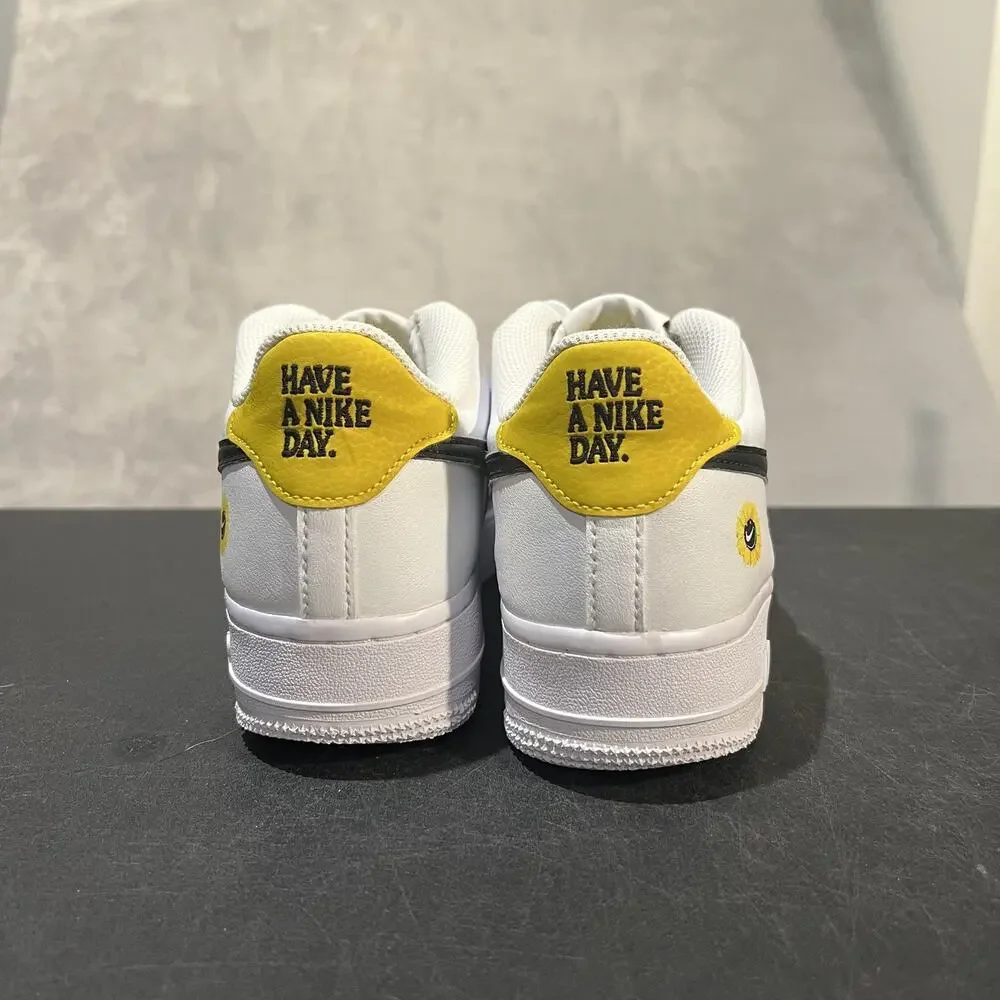 Nike Air Force 1 Shoes Youth Size 5.5Y White Black Have A Nike Day DM0983-101